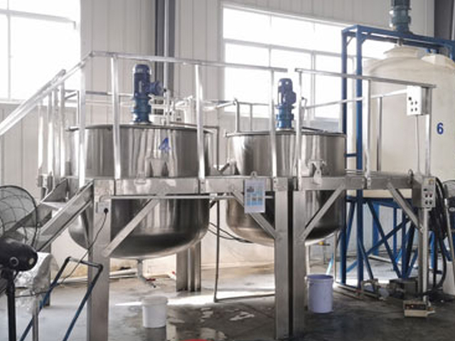 What should be noted when selecting suitable metal industrial cleaning agents…